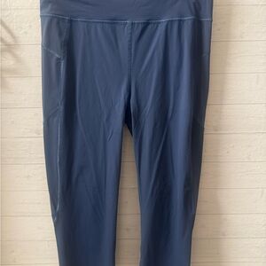Sweaty Betty Blue Zero Gravity Capri Leggings